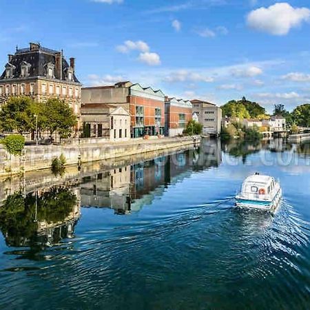Maison Cosy Avec Parking Gratuit Jarnac Exteriör bild