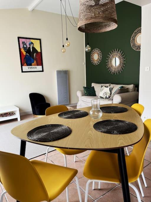 Maison Cosy Avec Parking Gratuit Jarnac Exteriör bild